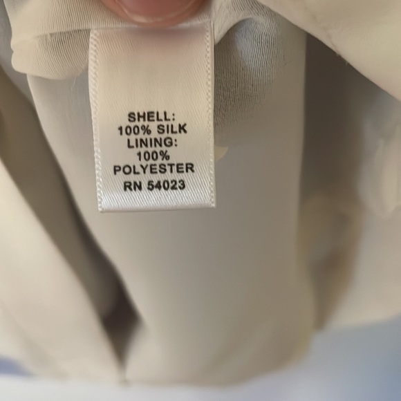 Silk Banana Republic halter dress ties at shoulder/neck in two tone blue - Picture 6 of 6